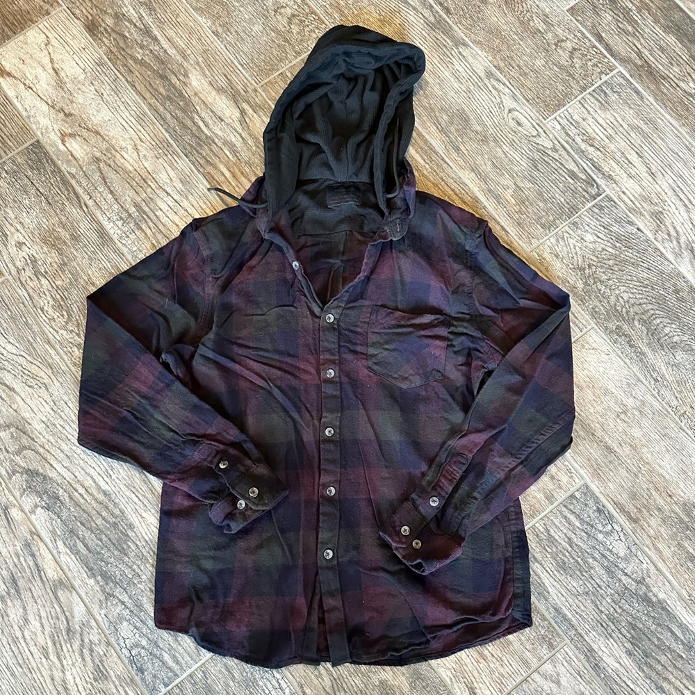 Nomad plaid button up with hood